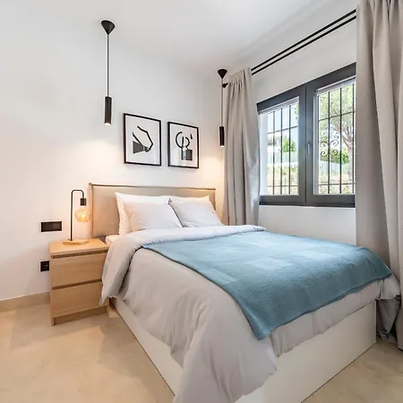 Spacious And Bright 3br House In Great Location Holiday home