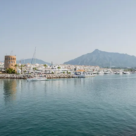 Holiday home Spacious And Bright 3br House In Great Location Marbella