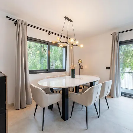 Spacious And Bright 3br House In Great Location מארבלה