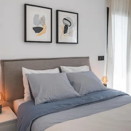 Spacious And Bright 3br House In Great Location בית נופש *